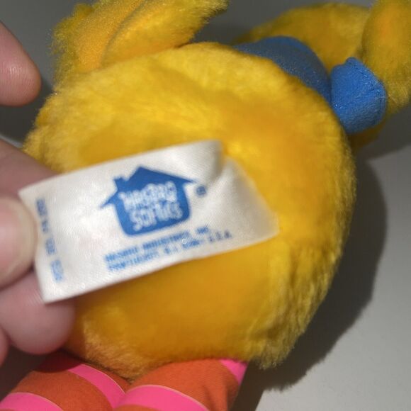 9" VINTAGE HASBRO SOFTIES SESAME STREET BIG BIRD STUFFED ANIMAL PLUSH TOY DOLL - Picture 8 of 9